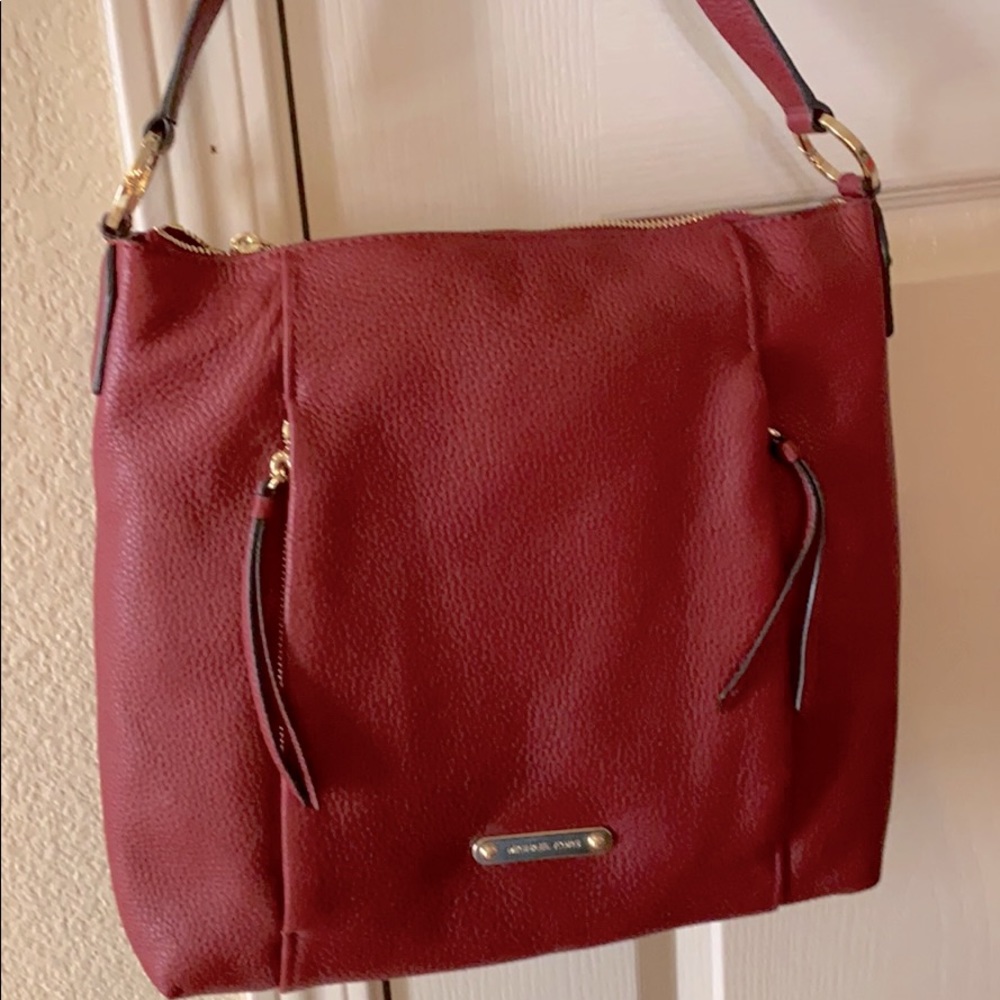 NEW ✨Michael Kore Red🌹 Purse